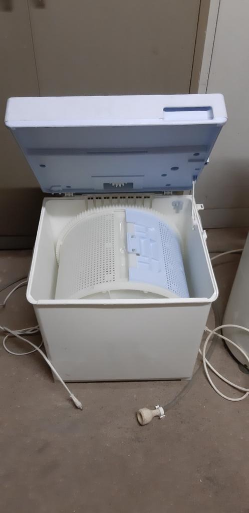 Camping: kleine wasmachine, Particulier