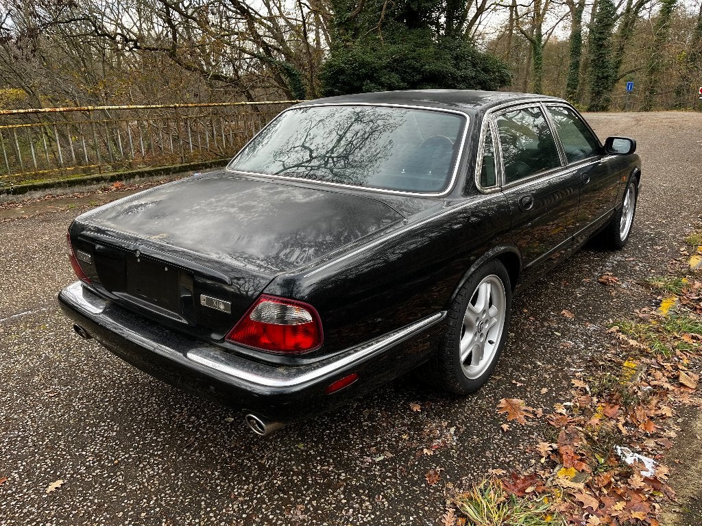 XJ8 supercharged, Auto's, Automaat, Testrit aan huis, Achterwielaandrijving, 8 cilinders