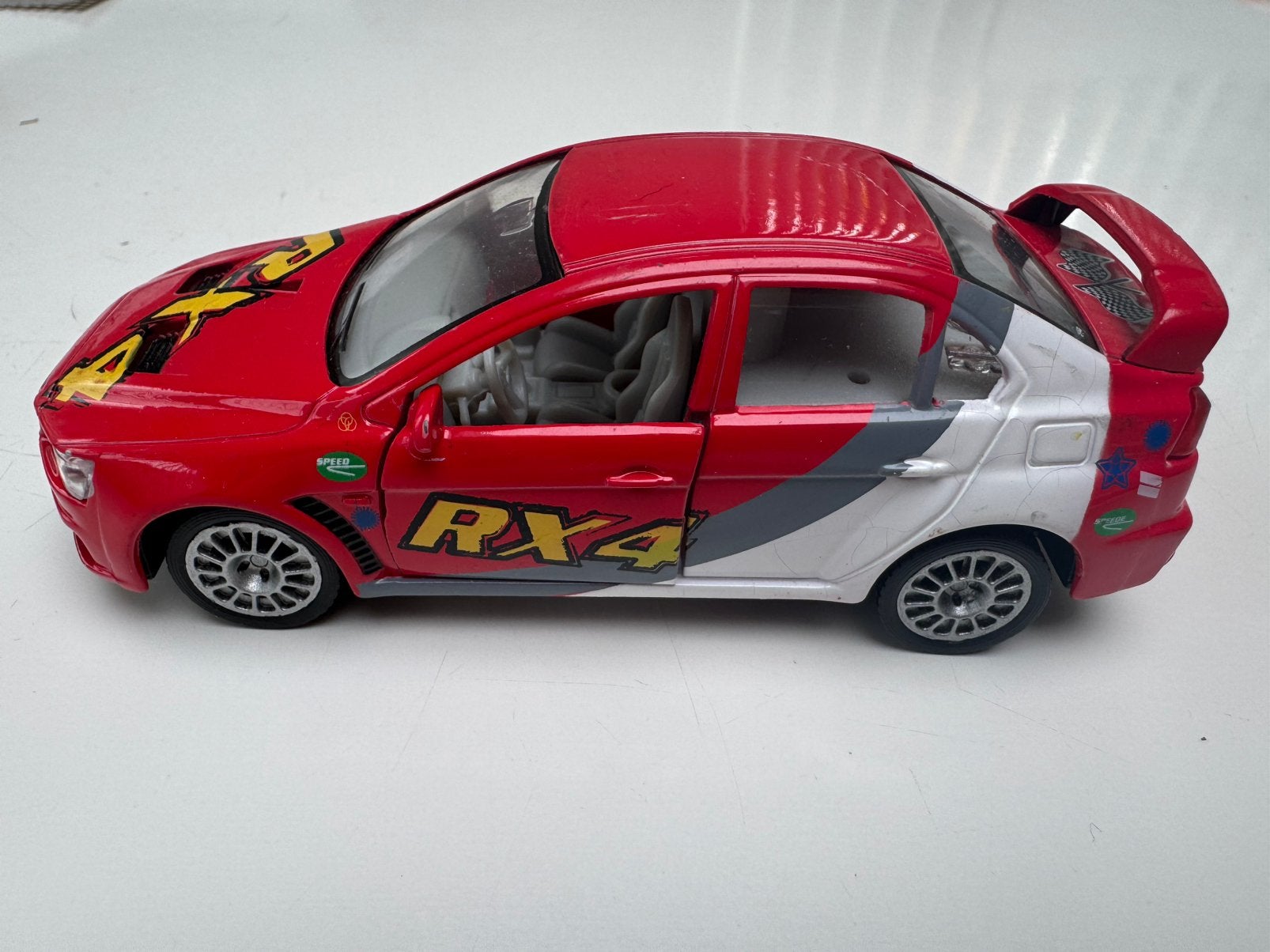 Grote miniatuur auto, Kinderen en Baby's, Ophalen of Verzenden, Zo goed als nieuw