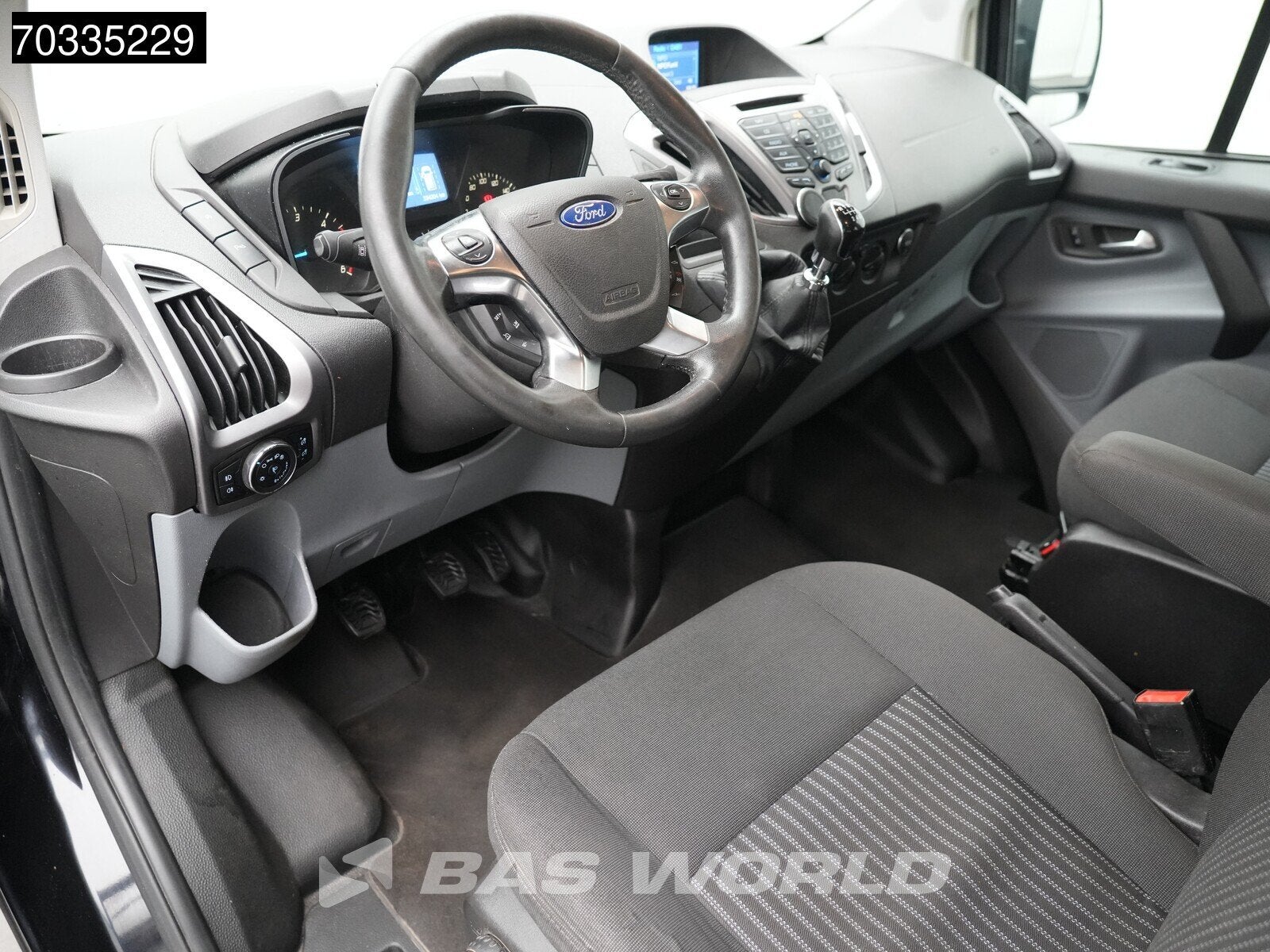 Ford Transit Custom 125pk Dubbel Cabine L2H1 Navi Trekhaak A, Auto's, Bestelwagens en Lichte vracht, Euro 5, Stof, Gebruikt, 4 cilinders