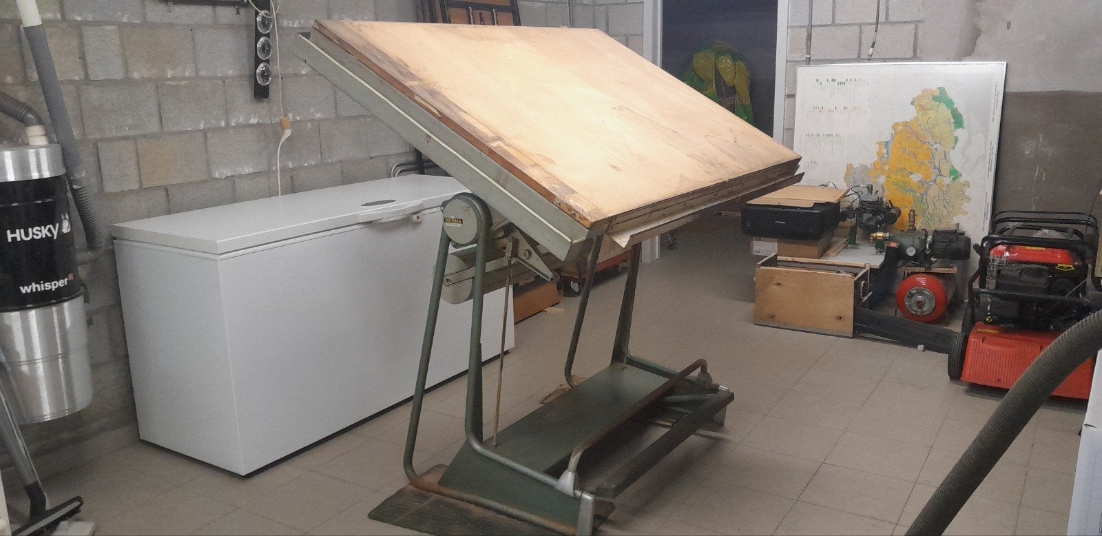 Vintage stevige tekentafel, Ophalen