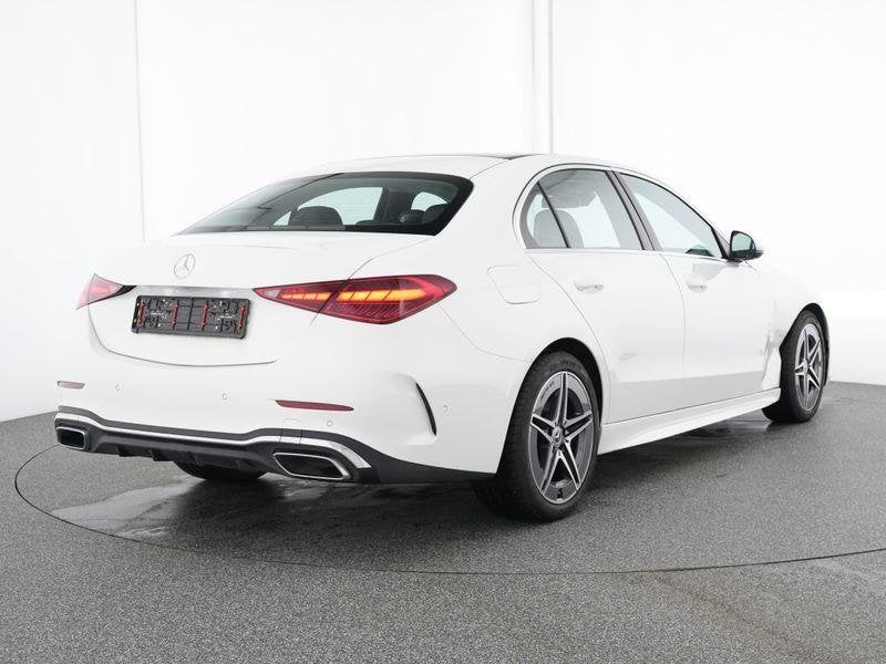 Mercedes-Benz C-klasse 200 Berline AMG Line | Panoramisch Da, Auto's, Automaat, 4 deurs, Zwart, 4 cilinders