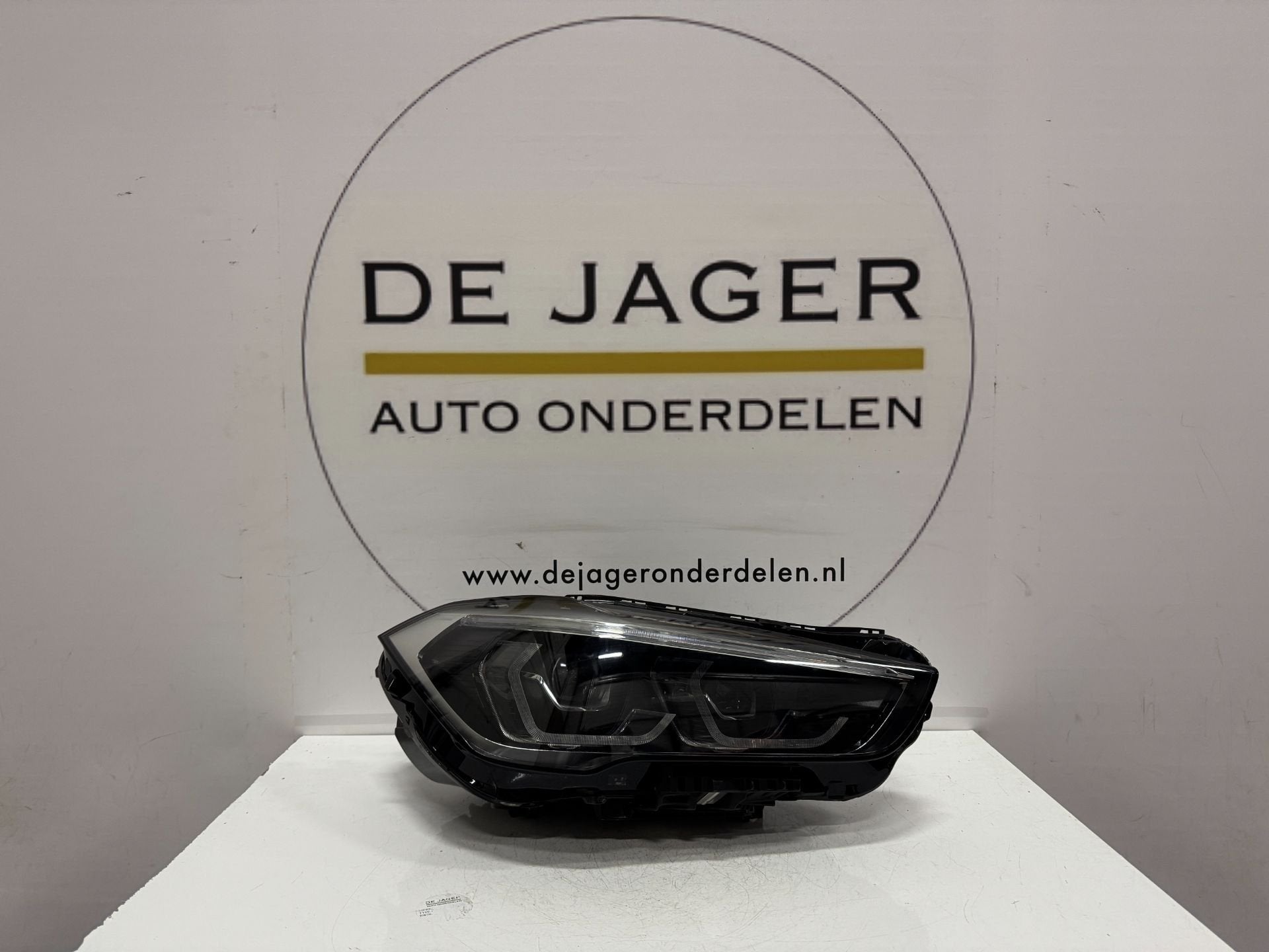 BMW X1 F48 LCI FACELIFT VOL LED KOPLAMP RECHTS 63115A01172, Petuelring 130
80788  Munich, DE, Gebruikt, Info@bmw.de, BMW