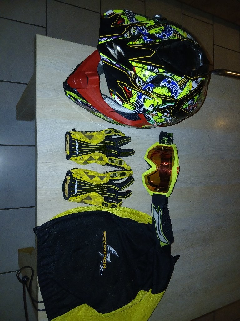 A Vendre ensemble casque moto + lunette + gants, Autres marques, Seconde main, Casque off road, XL