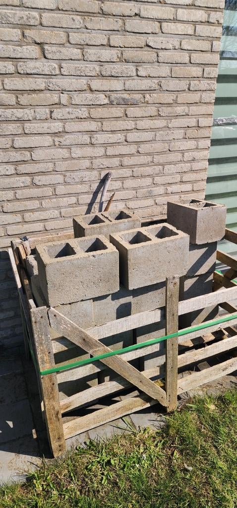 Betonblokken, Doe-het-zelf en Bouw, Metselstenen, Ophalen