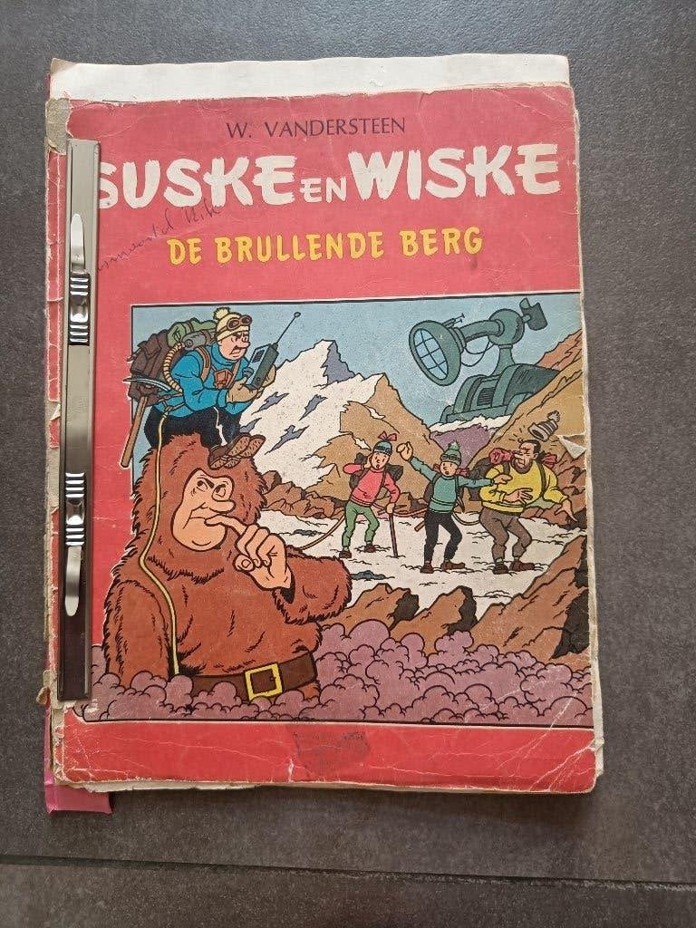 Strip Suske & Wiske: De Brullende Berg, Ophalen of Verzenden, Gelezen, Willy Vandersteen
