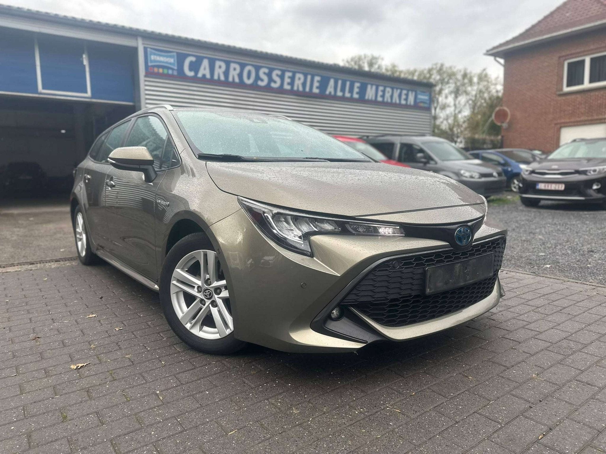Toyota Corolla Corolla Hybrid 1.8 GPF e-CVT (automatique), Autos, Achat, Euro 6, Entreprise, 72 kW