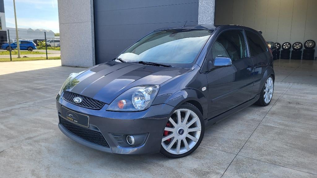 Ford Fiesta ST 150 PK 2.0 Benzine 2007 met 171.000 km, Auto's, Voorwielaandrijving, 110 kW, 4 cilinders, Automatische klimaatregeling