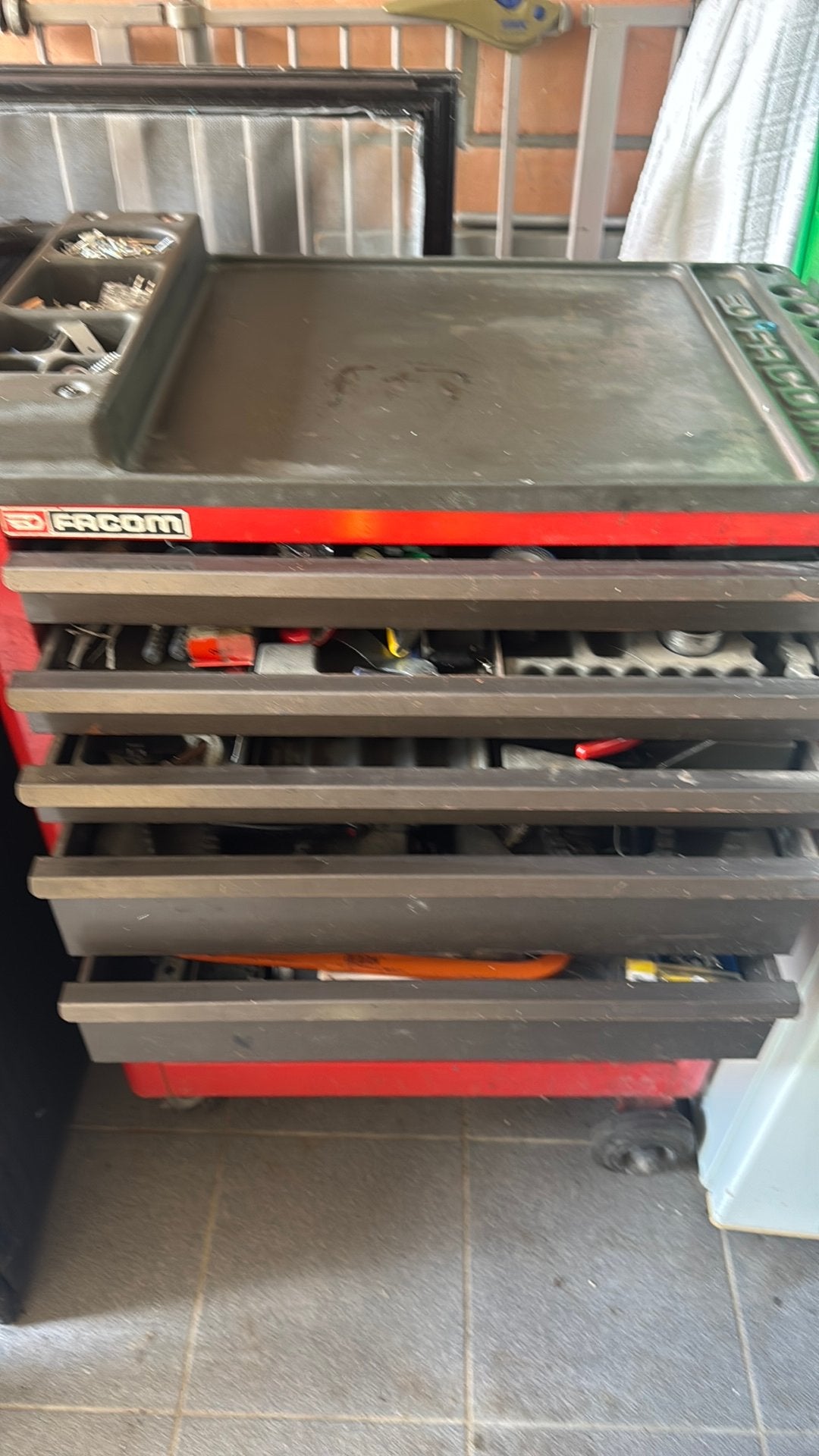 Facom gereedschapswagen   ( zonder inhoud ), Ophalen, Gebruikt