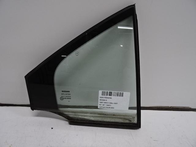 VITRE ARRIERE DROITE Nissan Primera (P12) (01-2002/10-2008), Autos : Pièces & Accessoires, Utilisé, Nissan