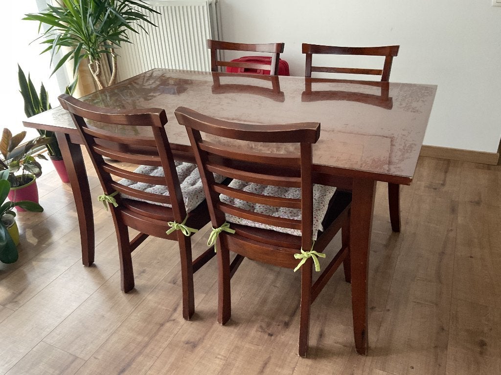 Table + 4 chaises salle à manger 100% bois massif, Maison & Meubles, Tables | Tables à manger, Quatre personnes, 50 à 100 cm, Colonial