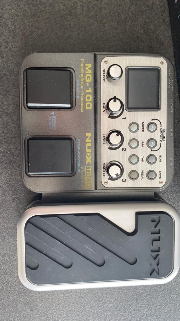 Nux mg 100, Muziek en Instrumenten, Ophalen of Verzenden, Zo goed als nieuw