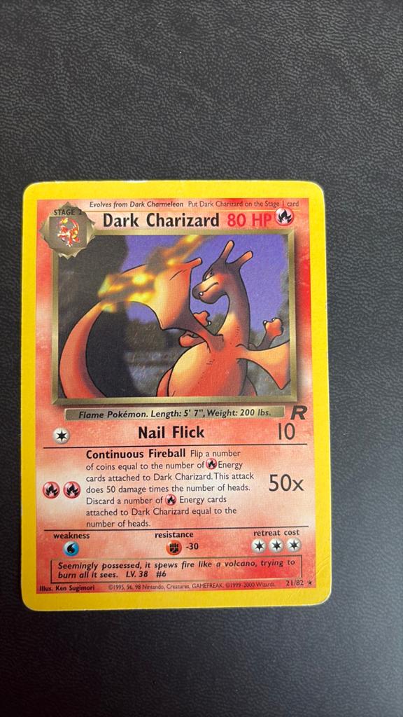 Dark Charizard non holo, Hobby en Vrije tijd, Verzamelkaartspellen | Pokémon, Ophalen, Zo goed als nieuw