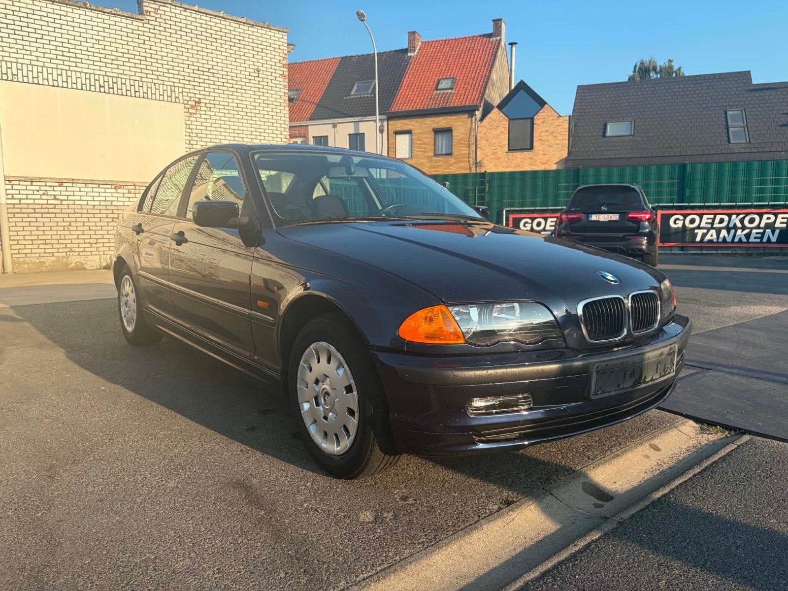 Bmw e46 316i (105.829km) gekeurd voor verkoop, Autos, Achat, Entreprise, Boîte manuelle, Noir