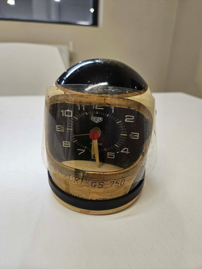 Horloge TAG Heuer Vintage Helmet Clock – Suzuki GS750, Enlèvement