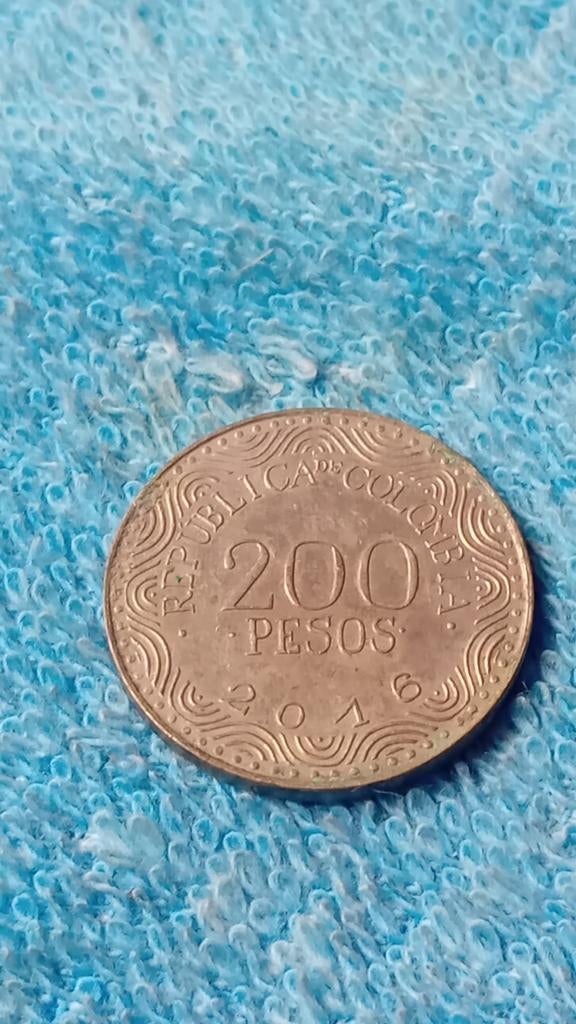Pièce de 200 pesos colombien, Timbres & Monnaies, Billets de banque | Amérique, Enlèvement