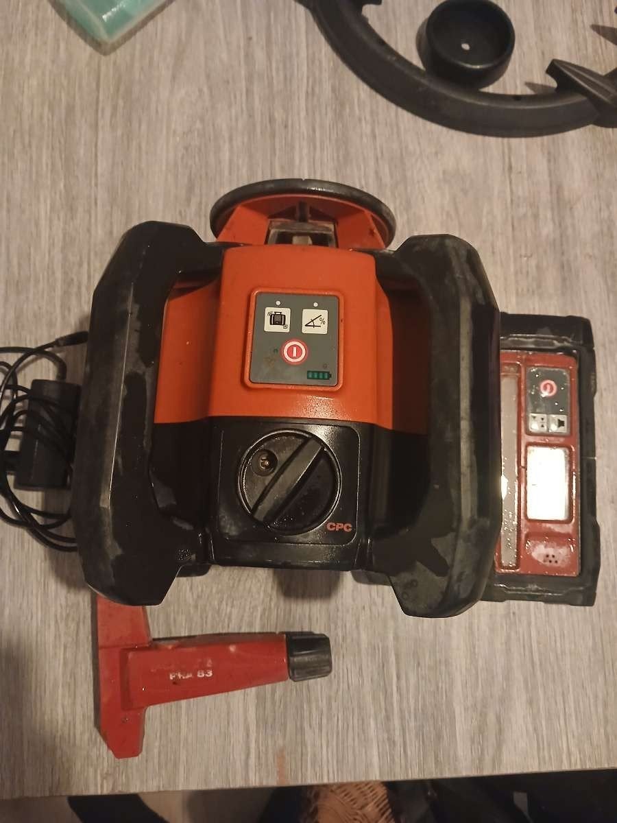 Hilti rotatie laser, Jardin & Terrasse, Tondeuses robotisées, Enlèvement ou Envoi