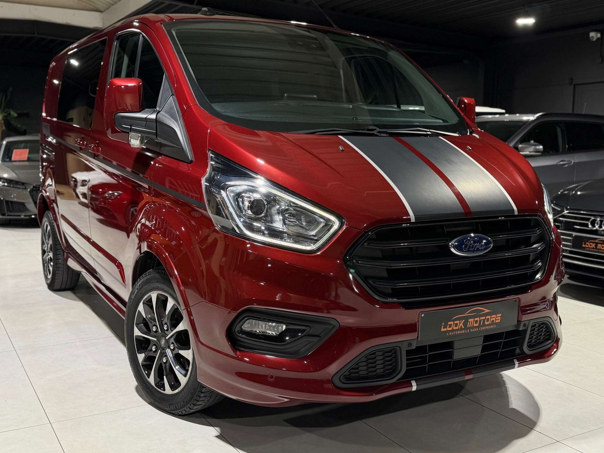 Ford Transit Custom 2.0 TDCi Sport S/S 185CV DOUBLE PORTE LA, Achat, Euro 6, Boîte manuelle, Noir