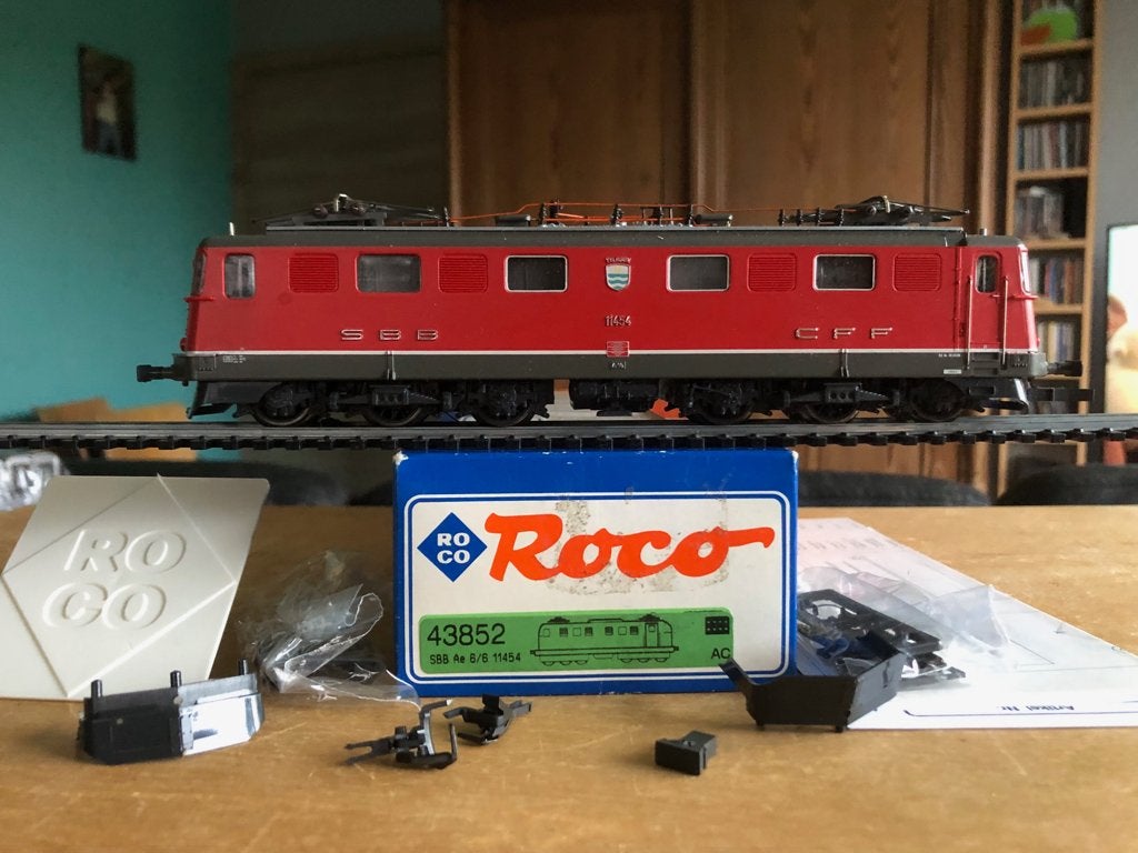 ROCO 43852 SBB CFF LOCOMOTIVE Ae6/6 11454 HO (AC DIGITAL), Courant alternatif, Roco, Utilisé, Locomotive
