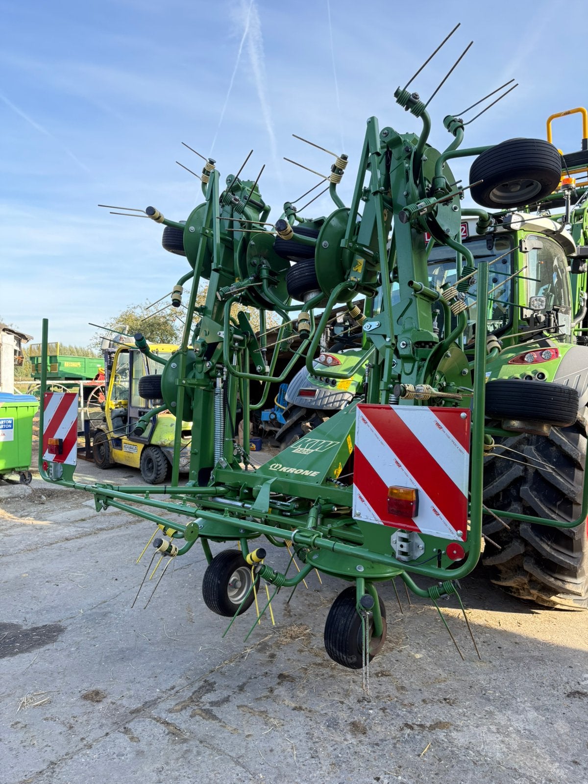 Schudder krone, Zakelijke goederen, Ophalen