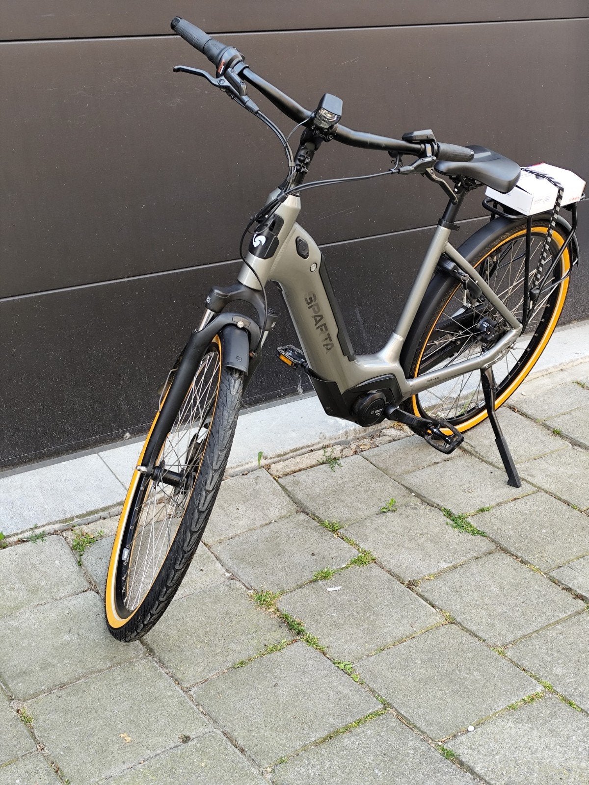 Vélo  Électrique Sparta c-Grid Energy smart system comme neu, Vélos & Vélomoteurs, Sparta