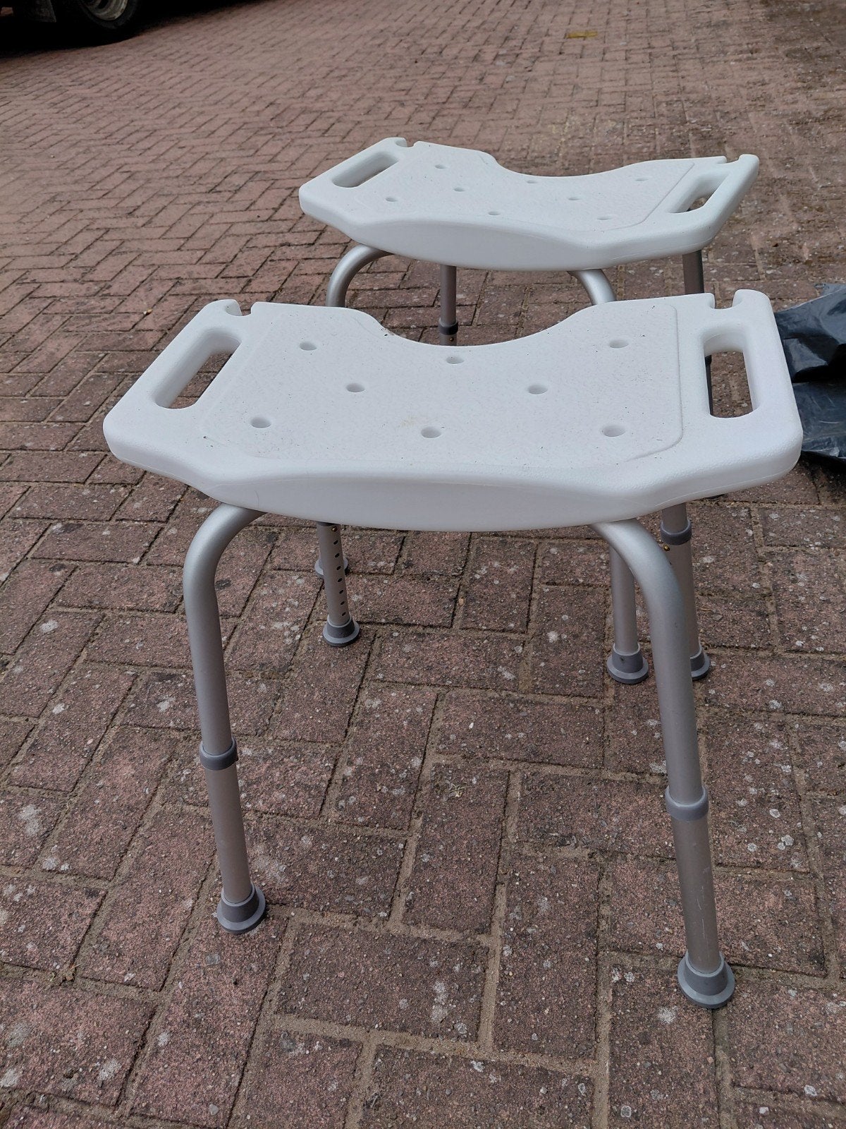 3 stuks douchezit, 5€ stuk, Divers, Matériel Infirmier, Enlèvement