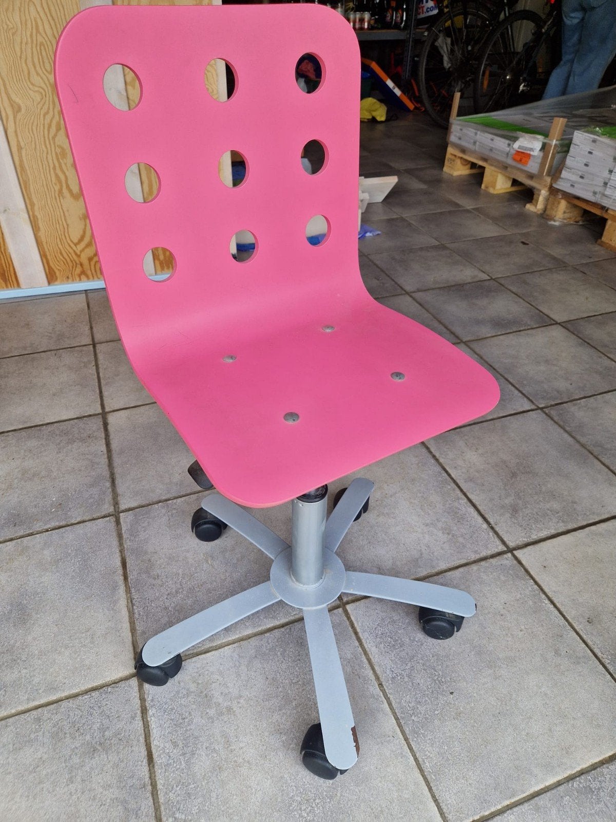 Kinder bureaustoel Ikea roze, Huis en Inrichting, Ophalen, Zo goed als nieuw, Roze, Bureaustoel