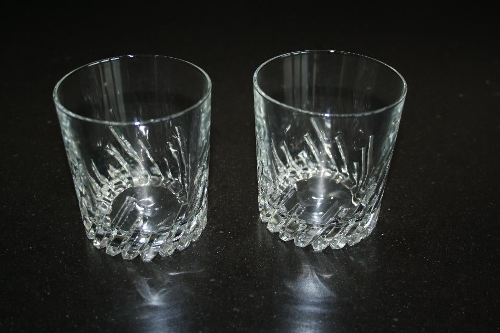 4 borrelglazen, Verzamelen, Glas en Drinkglazen, Ophalen, Zo goed als nieuw, Borrel- of Shotglas