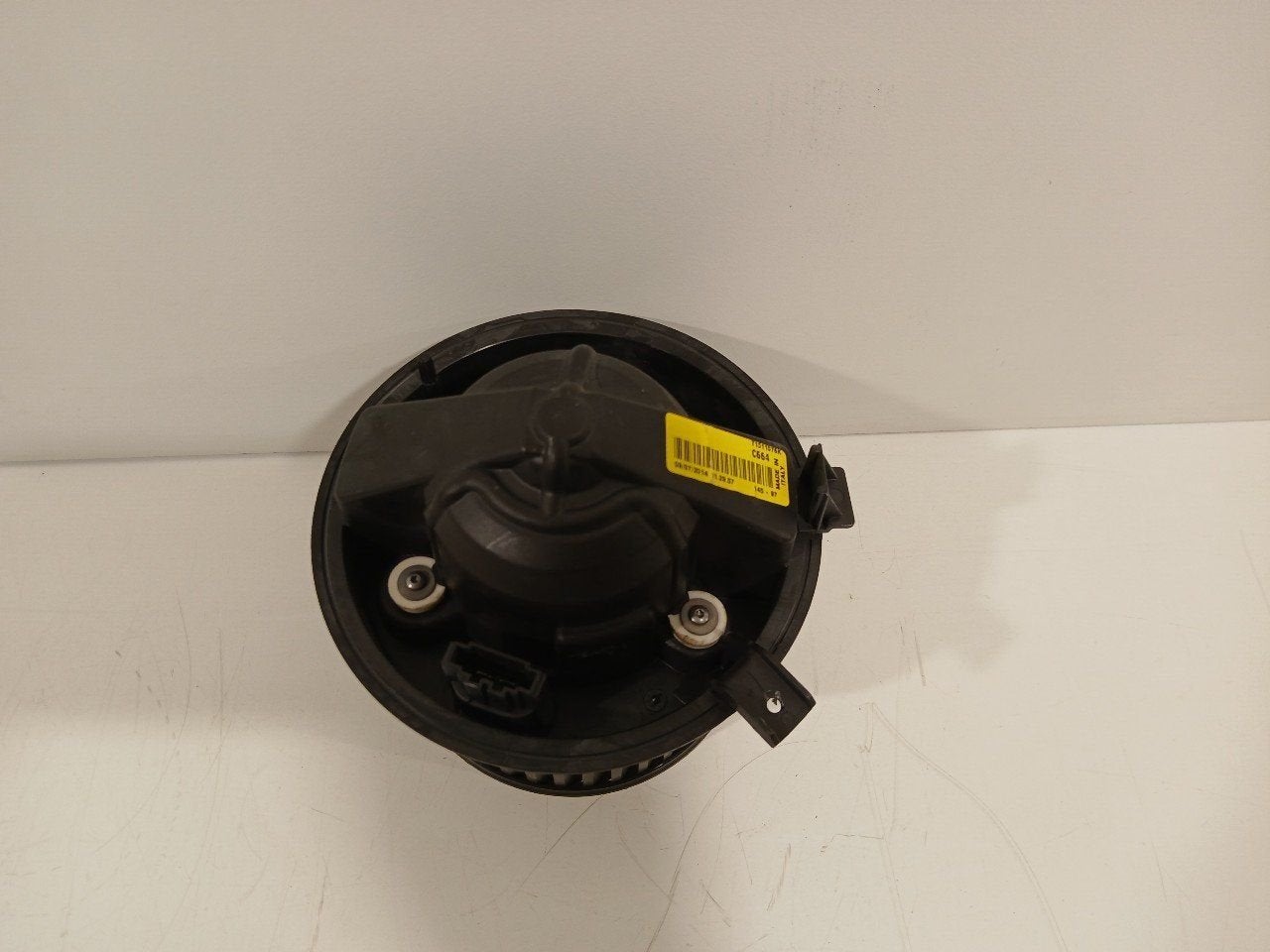 Kachel ventilator motor Alfa Romeo Giulietta, Onderdelen@venauto.nl, Van der Ven Autorecycling B.V., Gebruikt, Ettenseweg 76, 4706 PB Roosendaal, The Netherlands