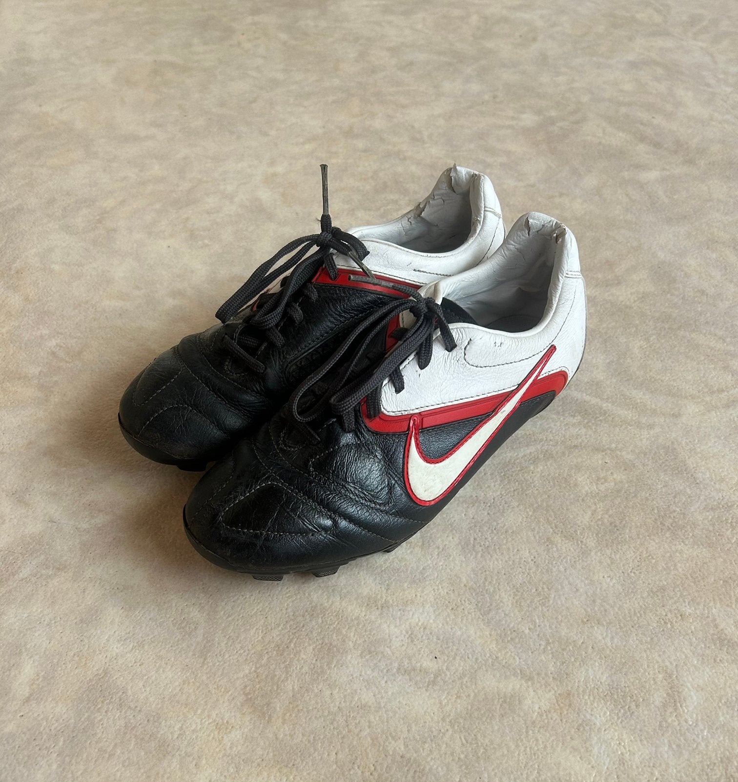Nike CTR 360 Liberto FG voetbalschoenen – 38.5 – vintage, Sports & Fitness, Football, Enlèvement ou Envoi, Utilisé, Chaussures