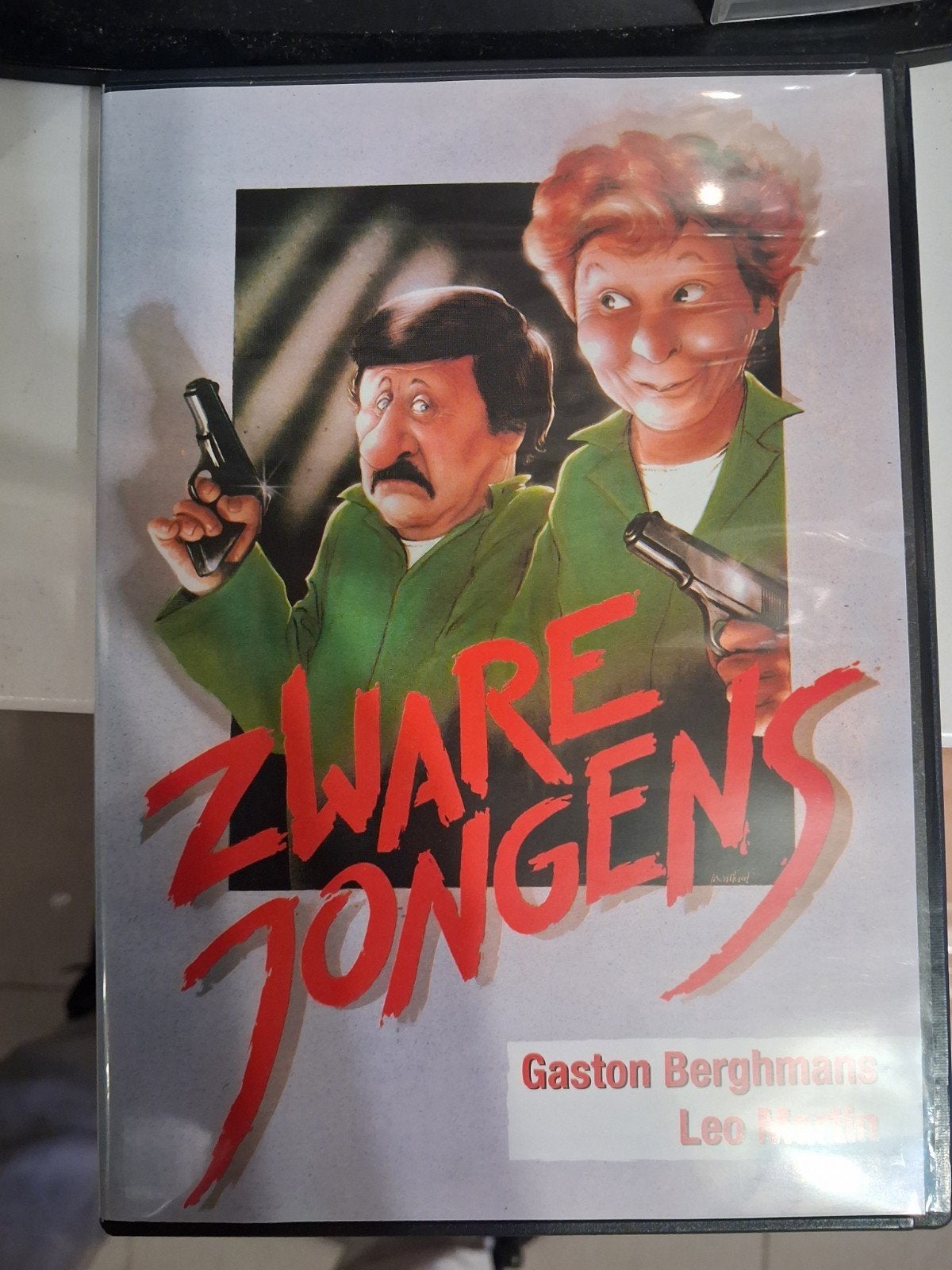 Gaston en Leo : Zware Jongens, CD & DVD, Envoi