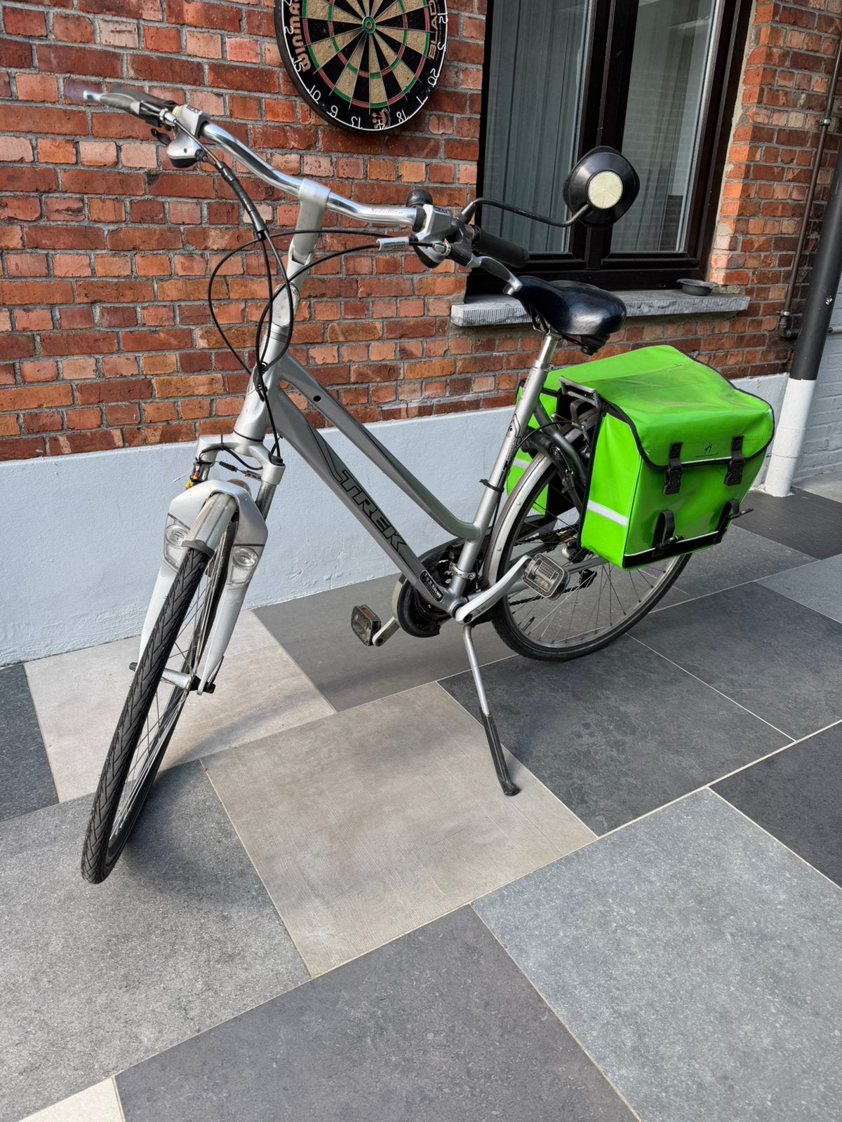 Trek damesfiets 21 versnellingen met tas, Ophalen of Verzenden, Zo goed als nieuw, Versnellingen