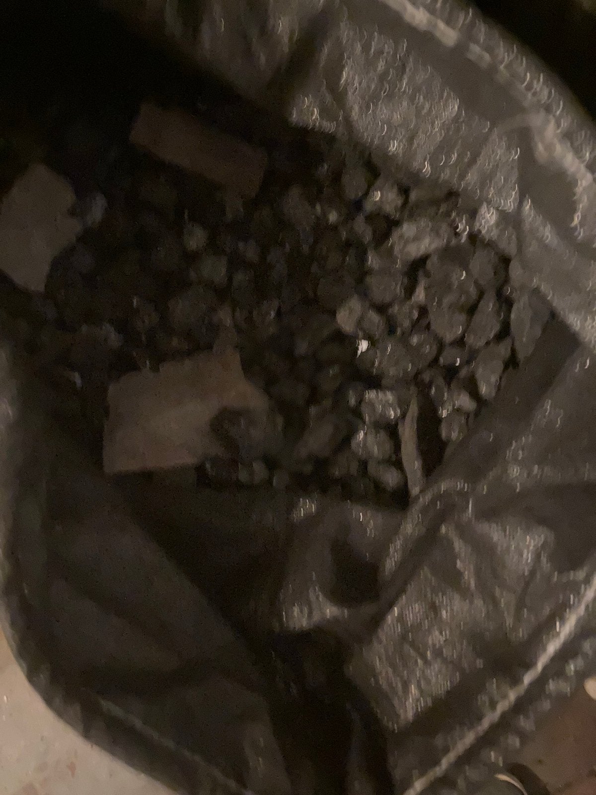 500kg antraciet steenkool, Enlèvement
