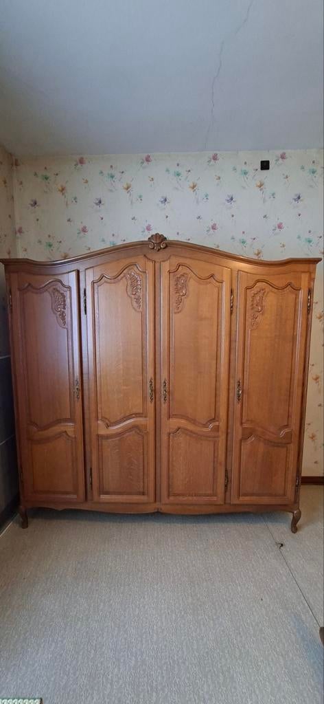 Chambre en Chêne, Enlèvement