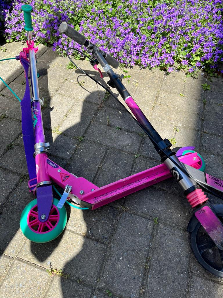 2x kindersteps, Fietsen en Brommers, Steps, Ophalen, Zo goed als nieuw