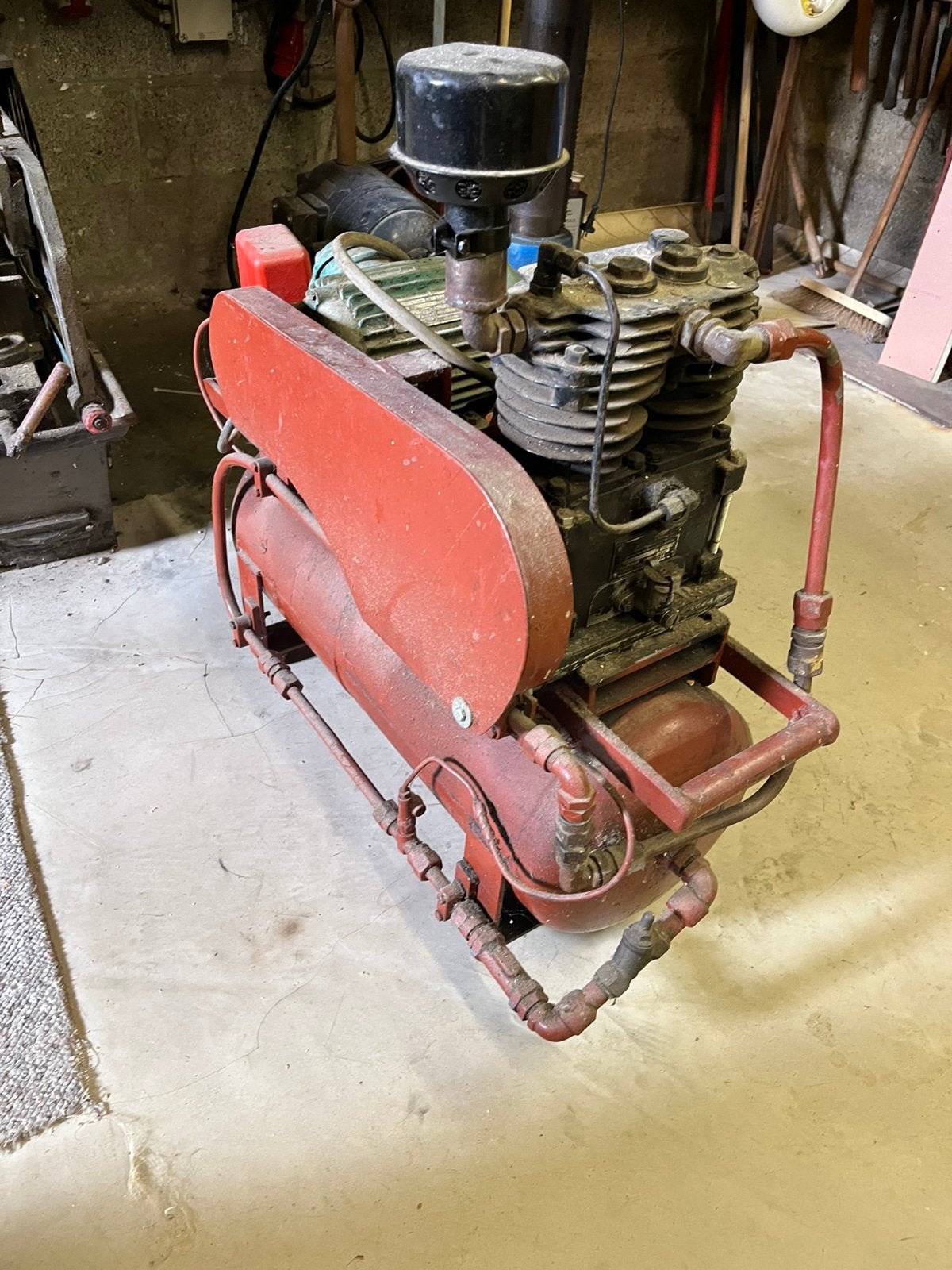 Compressor, Doe-het-zelf en Bouw, Compressors, Ophalen, Gebruikt, Minder dan 6 bar, Minder dan 25 liter