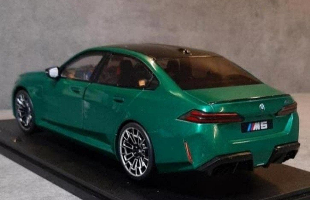 1:18/BMW M5(G90)NIEUW, Hobby & Loisirs créatifs, Voitures miniatures | 1:18, Enlèvement ou Envoi, Neuf, Voiture, Solido