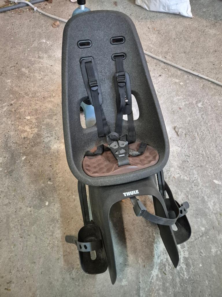 Fietsstoeltje Thule, Ophalen