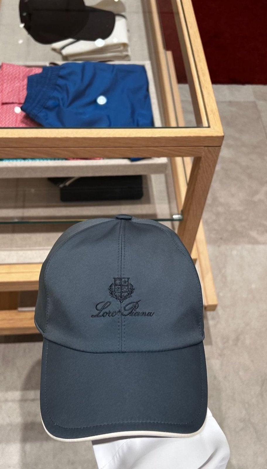 Loropiana pet, Ophalen, Nieuw, Pet