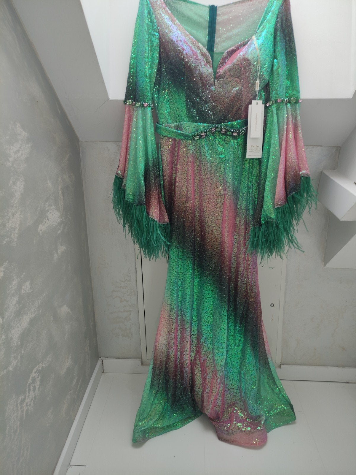 Avondjurk Pailletten Groen en Roze - NIEUW met Kaartje, Kleding | Dames, Ophalen, Maat 38/40 (M), Groen