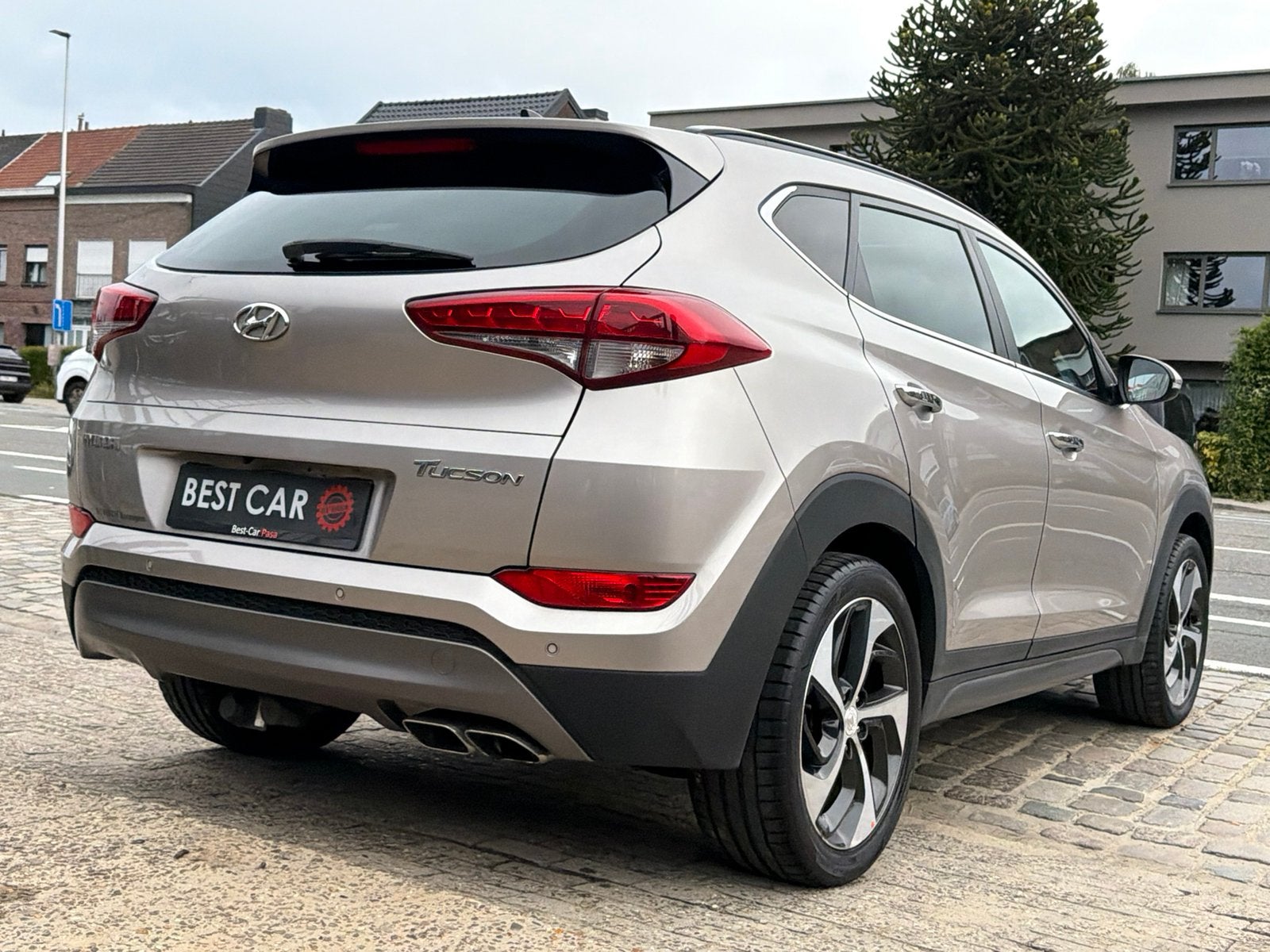 Hyundai Tucson 2.0CRDi * Full Option, Autos, Achat, Entreprise, Boîte manuelle, 127 g/km