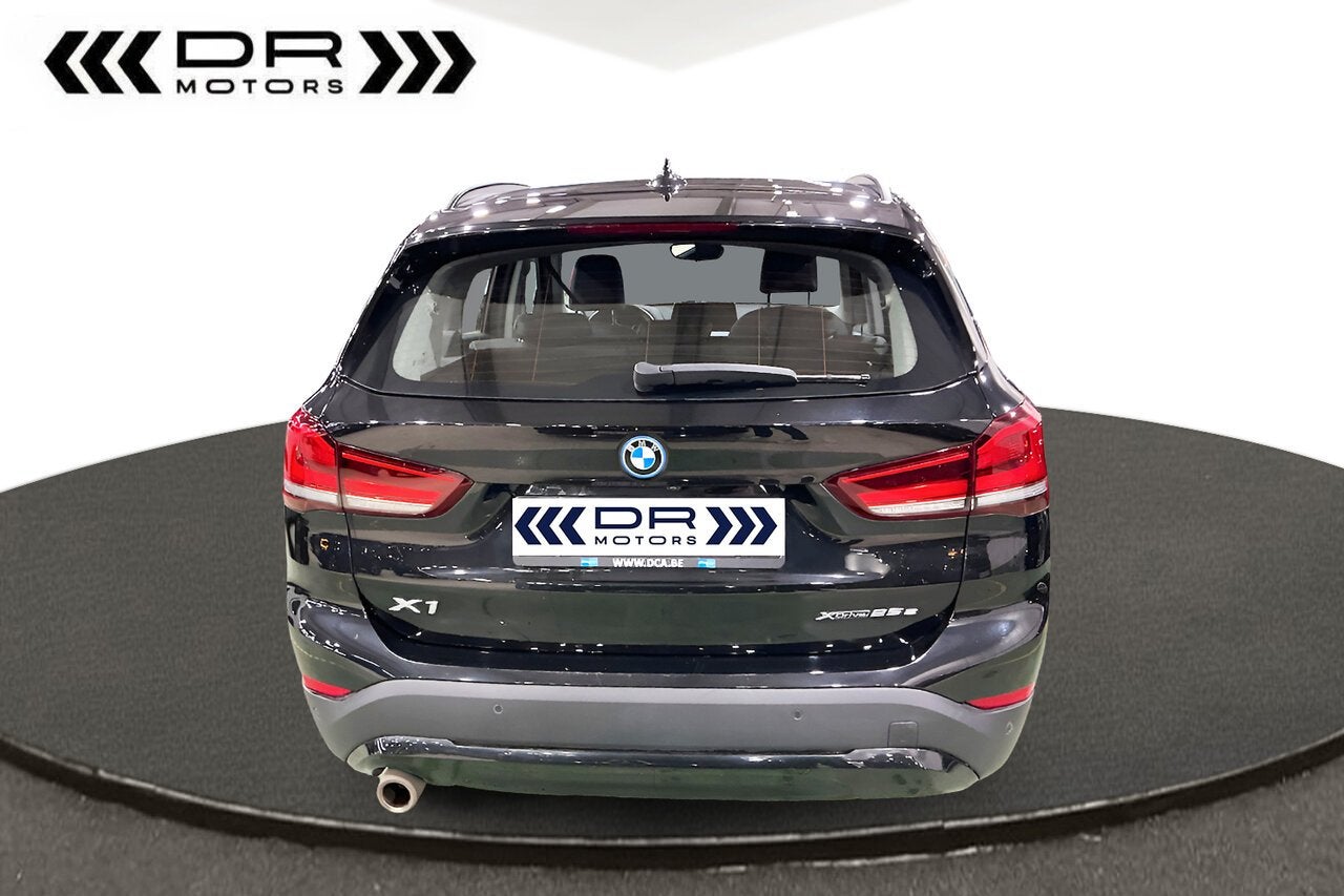 BMW X1 XDRIVE 25 PHEV, Euro 6, 0 kg, Noir, 5 places