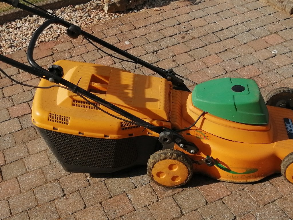 Tondeuse à gazon STIGA   autotracté, Stiga, Démarrage électrique, Tondeuse rotative, 40 à 49 cm