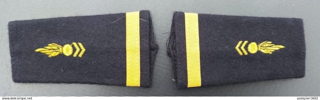 Grade en tissu pour épaulettes, Verzamelen, Ophalen of Verzenden