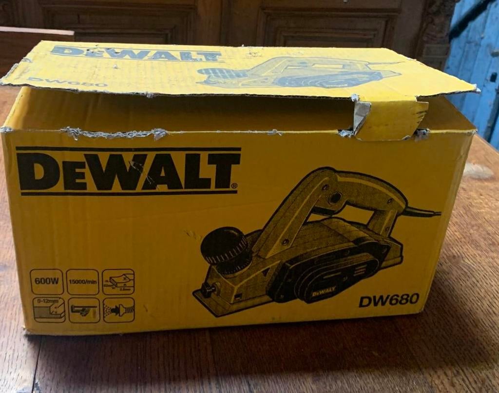 Schaafmachine Dewalt, Ophalen, Gebruikt