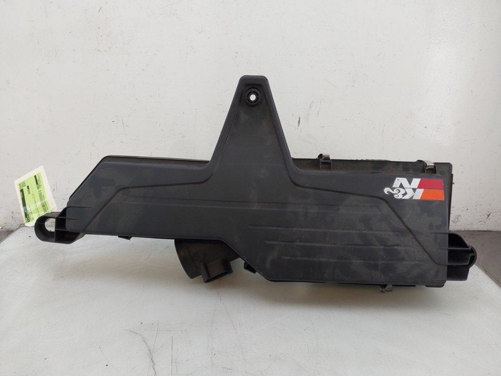 BOITIER FILTRE À AIR BMW 1 serie (F20) (|13717597582|), Utilisé, BMW, Petuelring 130
80809  München, DE, Bayerische Motoren Werke AG