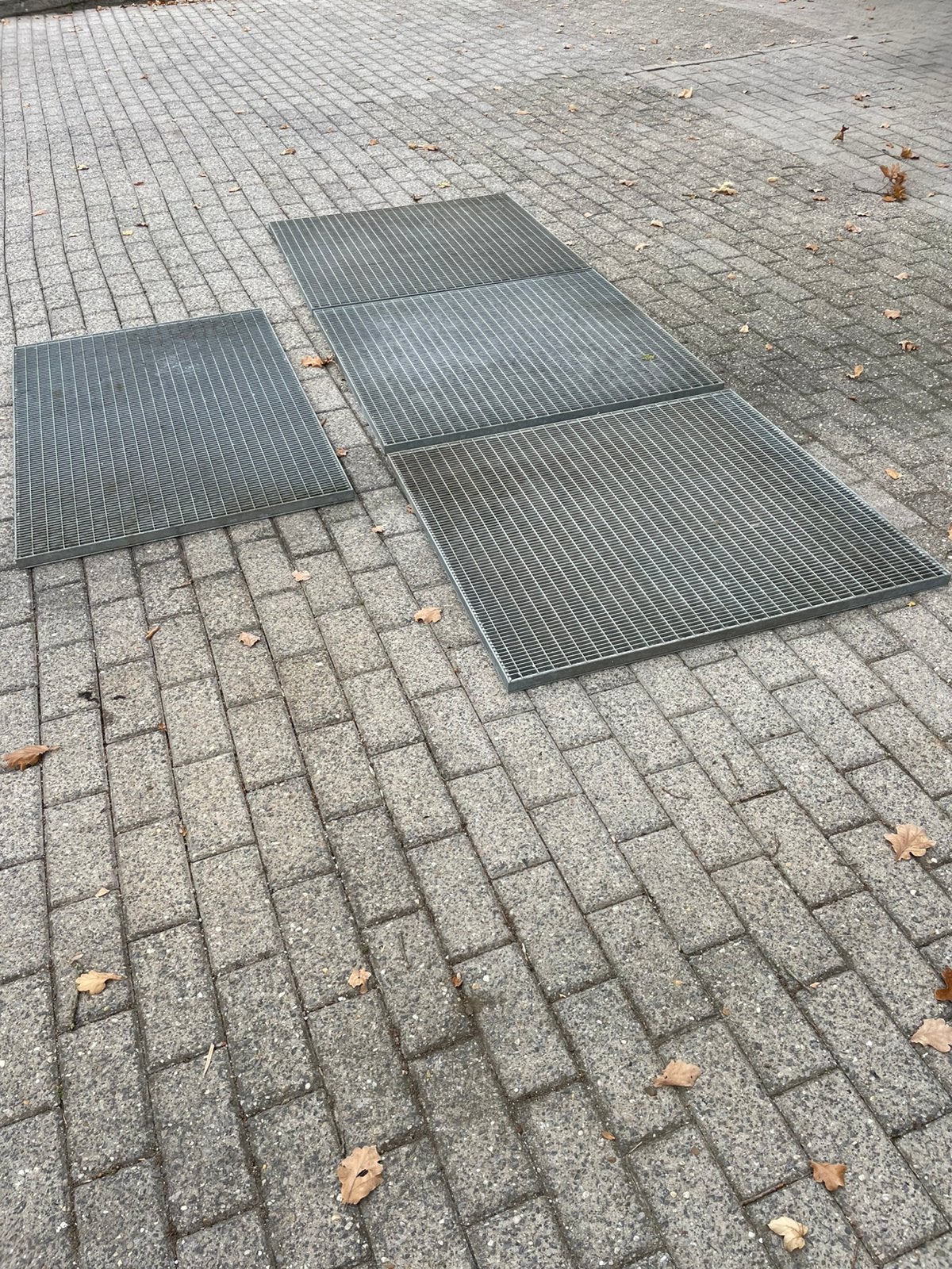 Set van 4 gegalvaniseerde stalen roosters, Doe-het-zelf en Bouw, Ophalen, Gebruikt