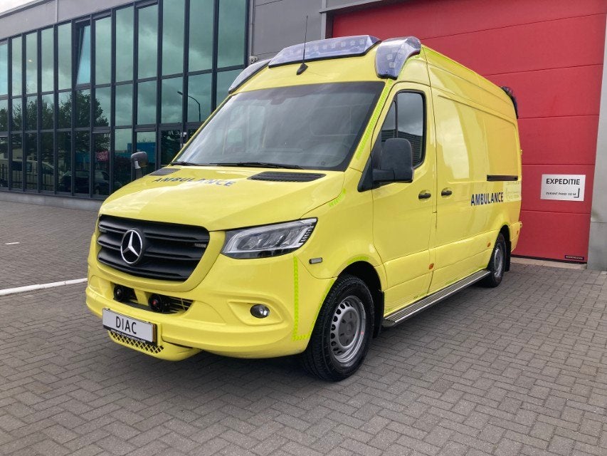 Mercedes-Benz Sprinter 319 CDI L2H2, Achat, 2987 cm³, Entreprise, Jaune