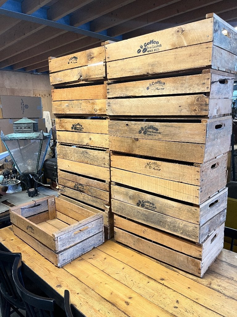 17 vieilles boîtes à café de Colombie, 50 à 100 cm, Enlèvement, Utilisé, 5 – 50