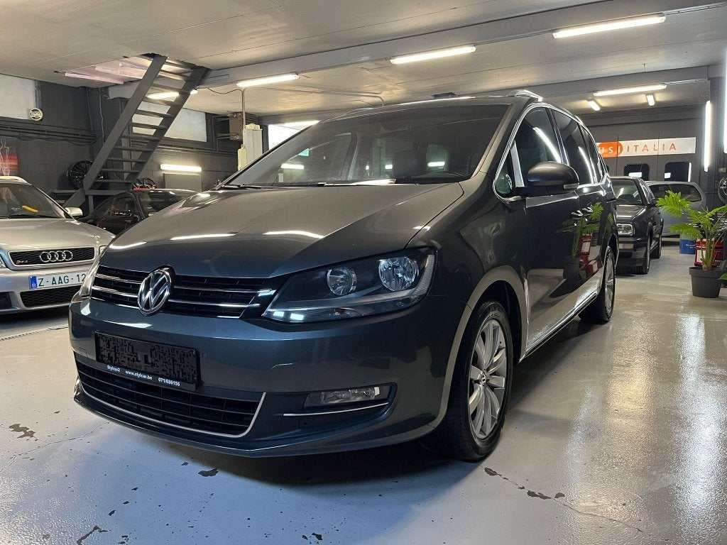 VW SHARAN **HIGHLINE** 7PL** BOITE AUTO** 12MOIS DE GARANTIE, 100 kW, Entreprise, 7 places, Entretenue par le concessionnaire